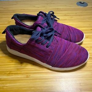 Gentle worn Toms Del Ray women sneaker - size: 10
